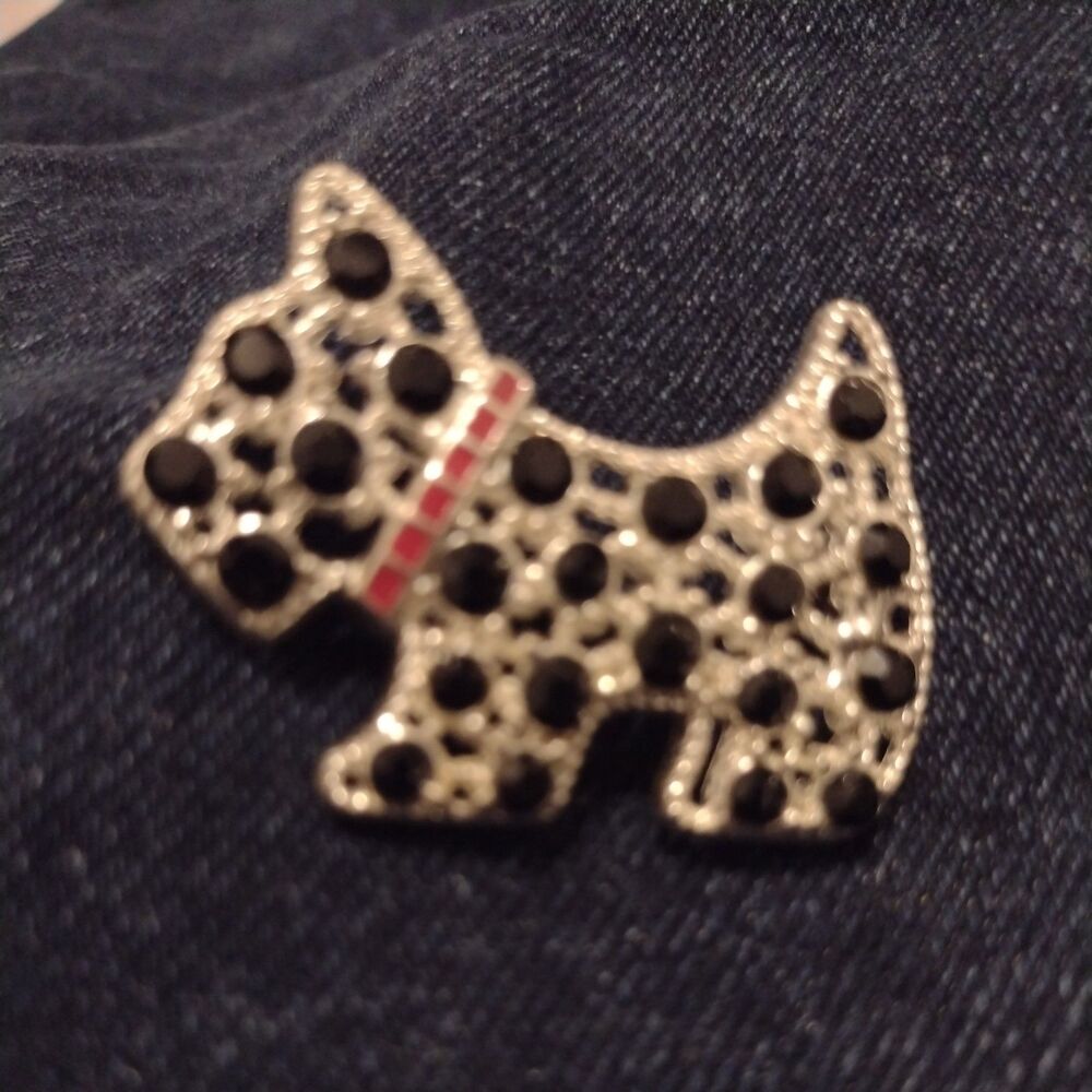 Vintage Scottie Dog  brooch silver tone metal rhinestones